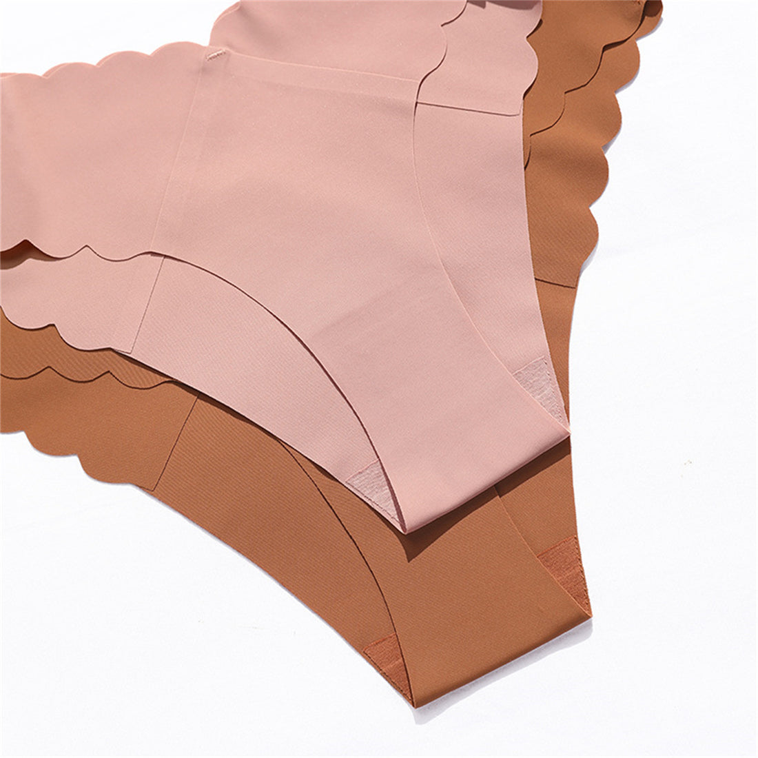 Wave Lace V-Waist Seamless Underwear – Elegant & Comfortable