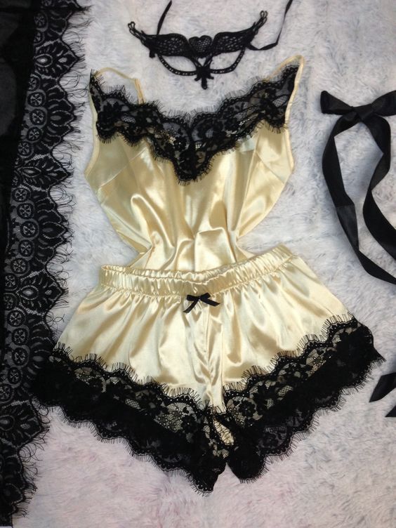 Sling Silk Nightgown – Comfortable & Elegant
