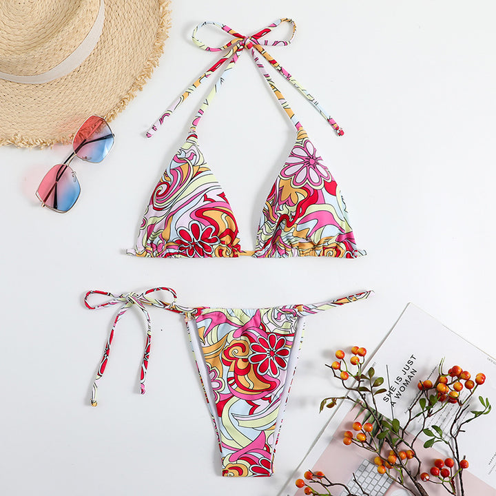 New Hanging Neck Swimsuit